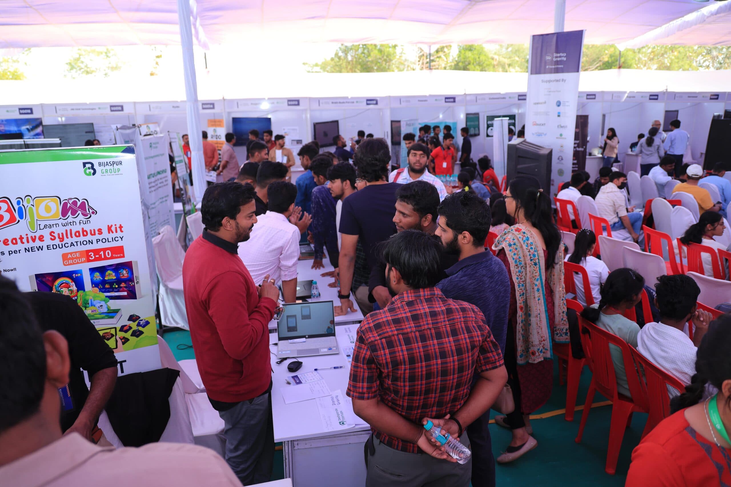 Deshpande Startups Gravity 2023, Hubli — frame 19