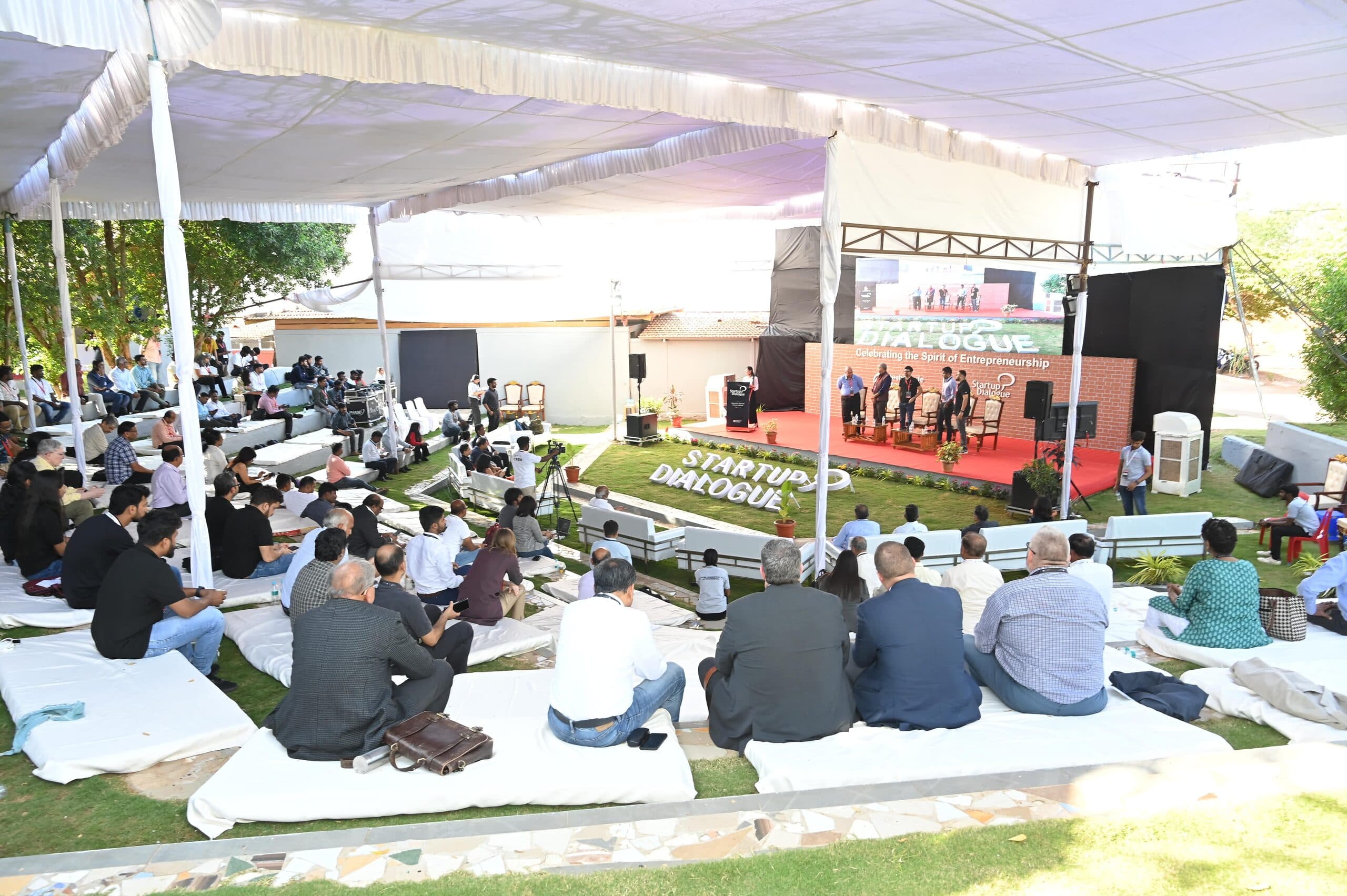 Deshpande Startups Dialogue 2024, Hubli — frame 11
