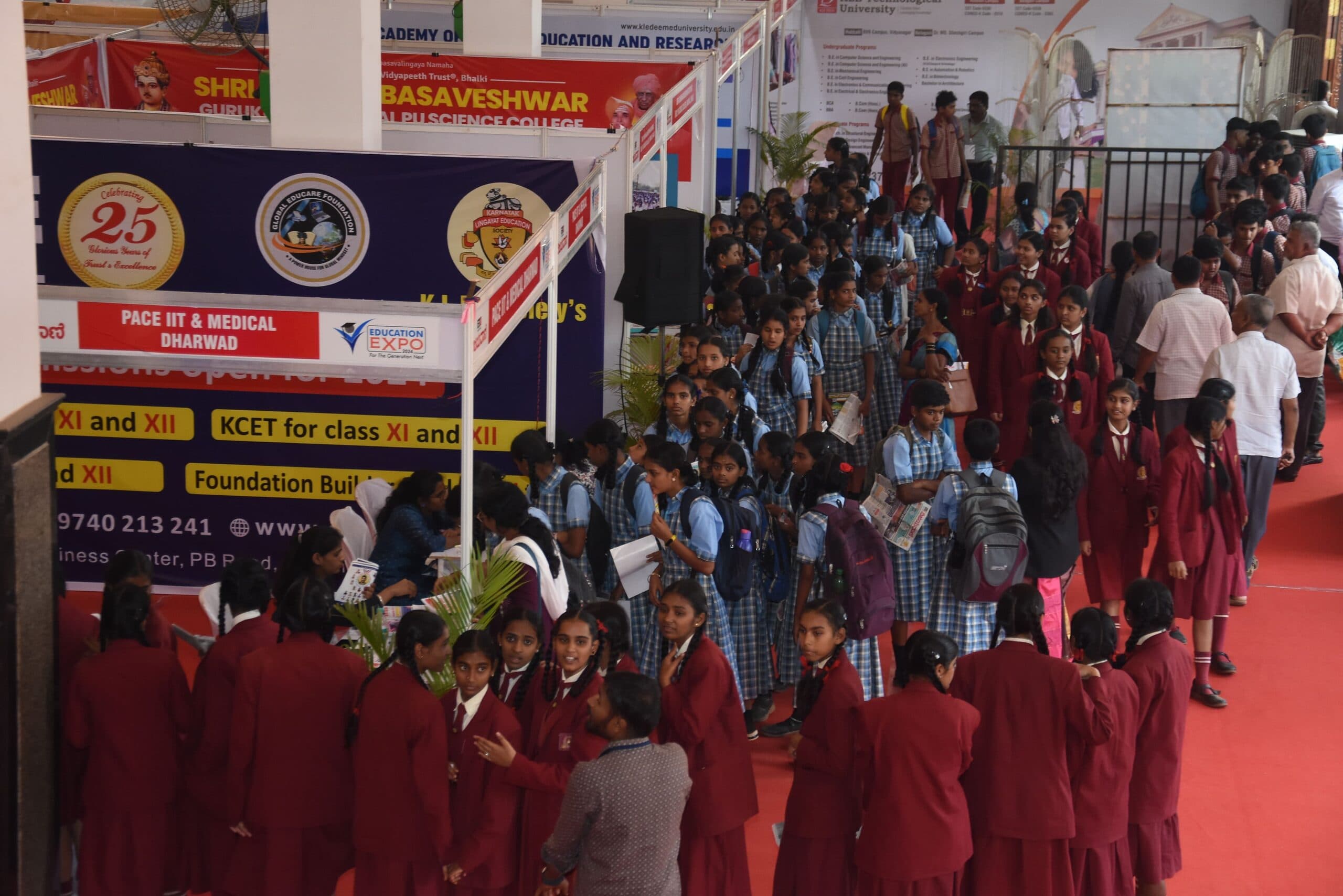 VRL Education Expo, Hubli, Karnataka — frame 17