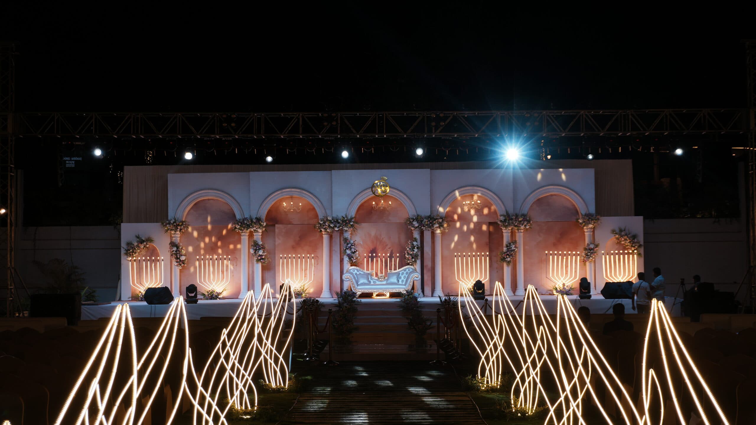 Sirsi Wedding, Sirsi, Karnataka — stage, frame 08