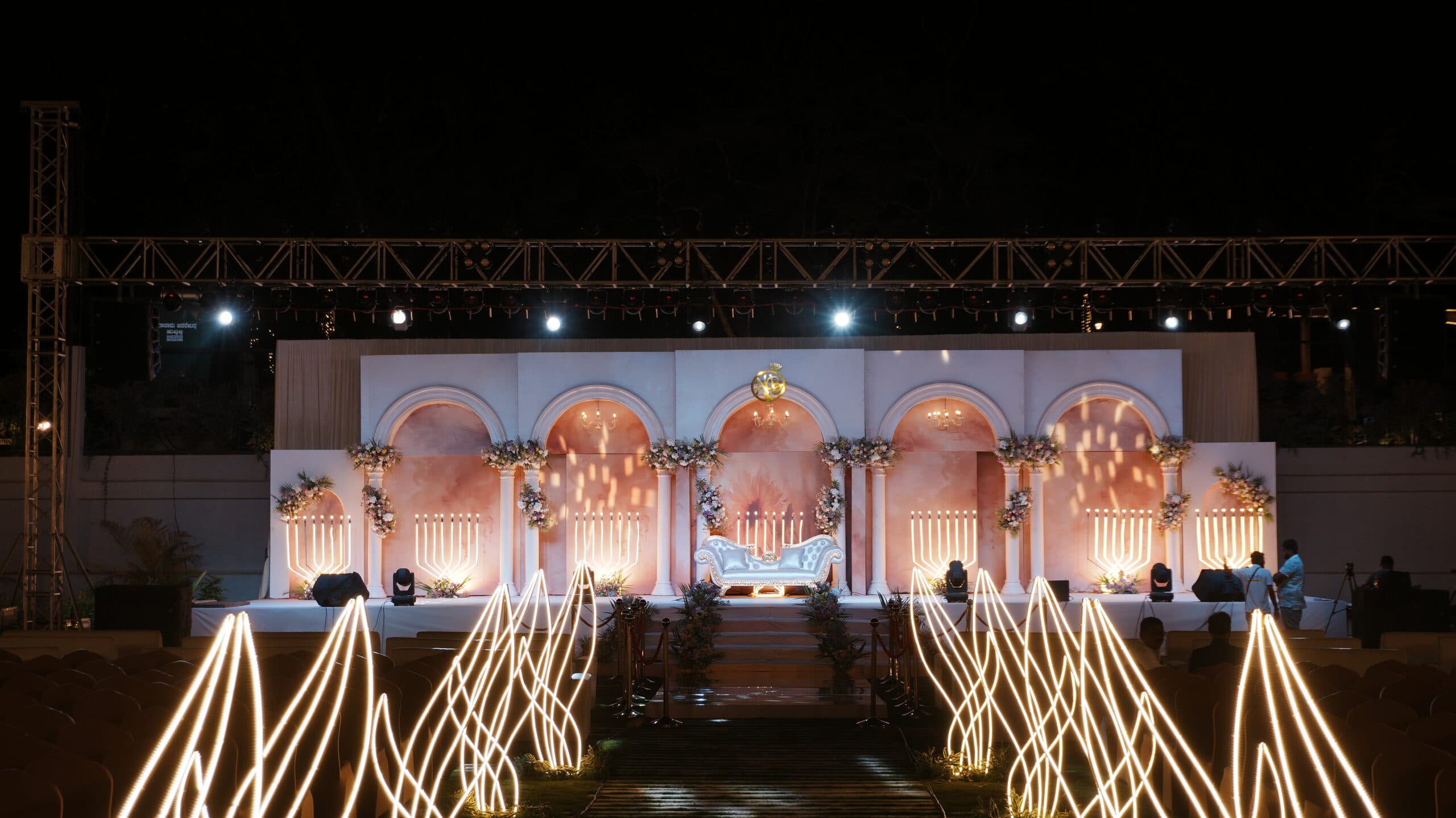 Sirsi Wedding, Sirsi, Karnataka — stage, frame 09